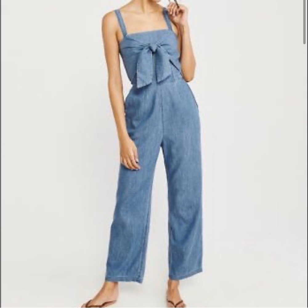 Abercrombie chambray tie front jumpsuit